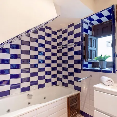 Genteel Mirador De Reyes Holiday home